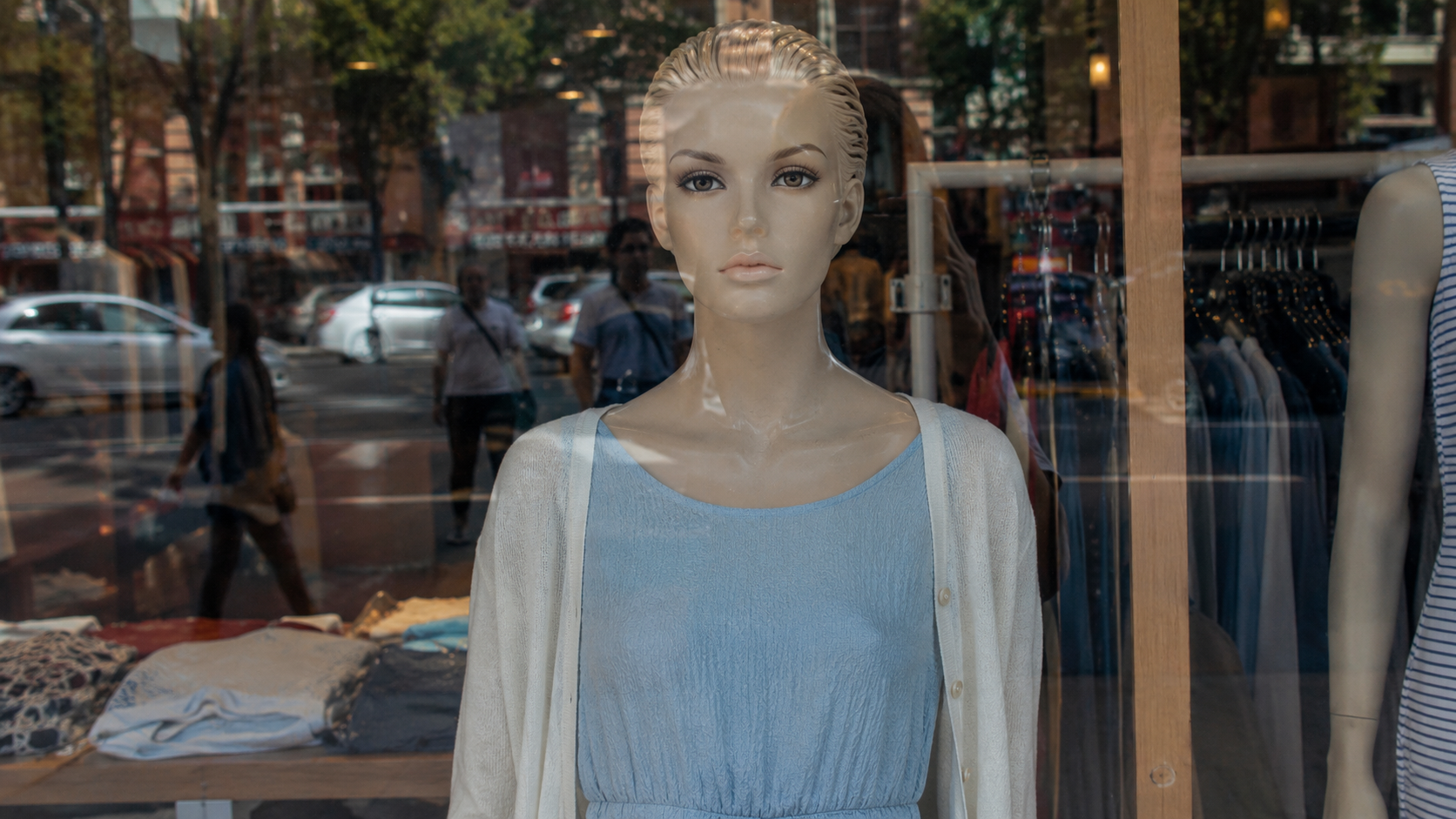 Film-Style Reality Calibration: Reconstructing a Symmetrical Wax Showroom Dummy Beyond Default AI Aesthetics