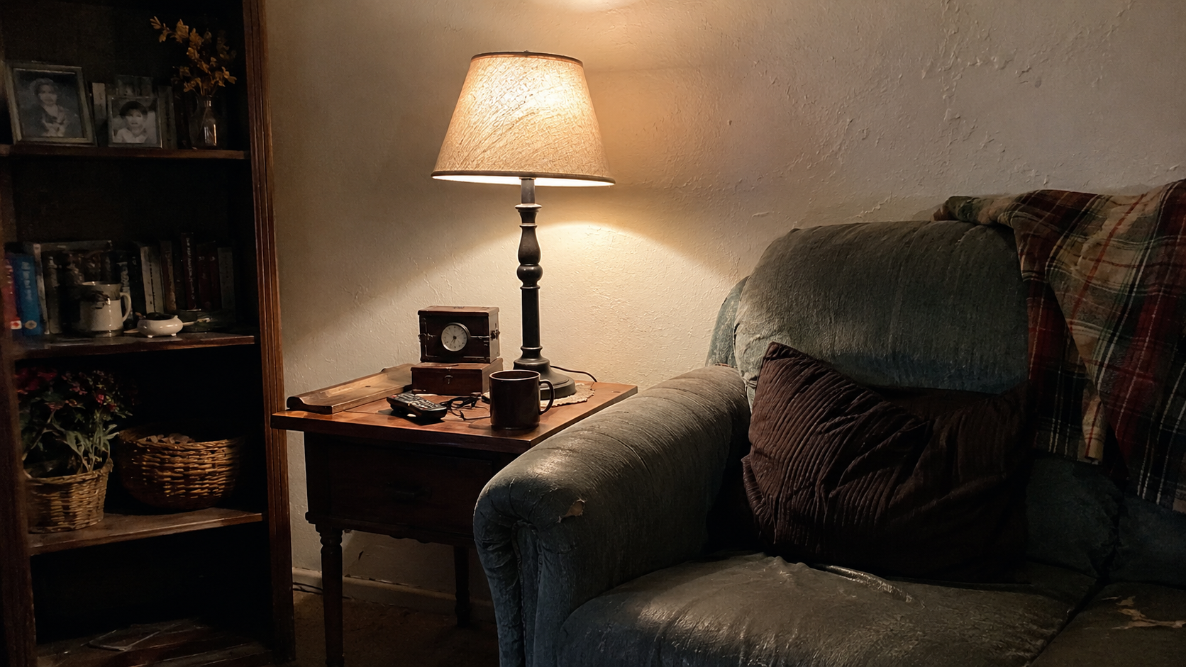 Photo-Realism Calibration: Natural Lamp Shadows in a Lived-In Living Room Corner